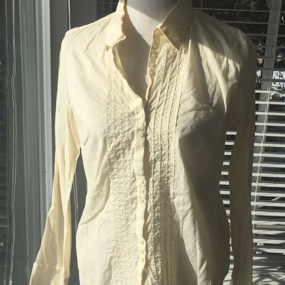 GAP button down, pale yellow